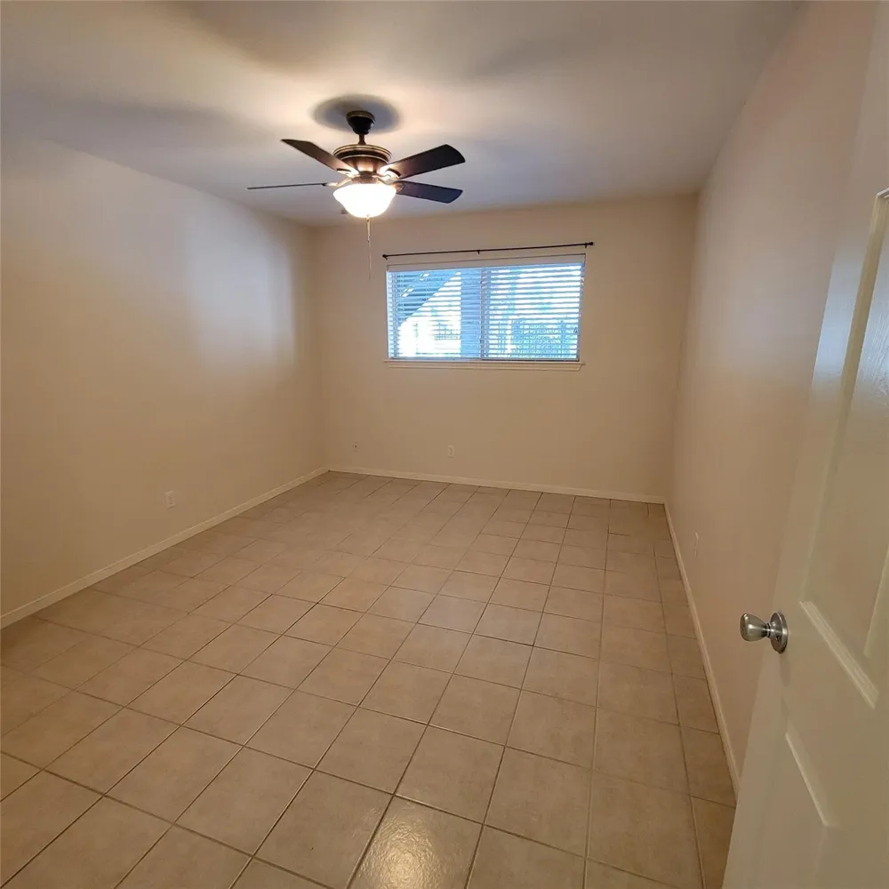 5208 Arboles Drive #A2 Houston, TX 77035