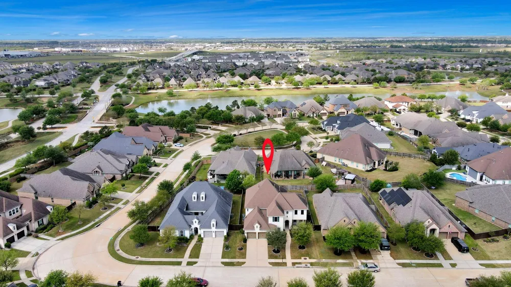9814 Carver Drive Rosharon, TX 77583