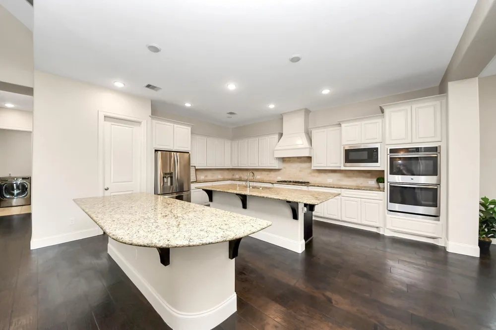 9814 Carver Drive Rosharon, TX 77583