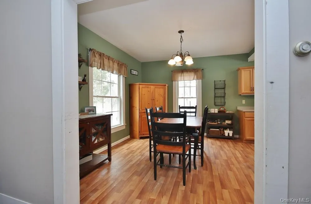53 Yorktown Road Roscoe, NY 12776