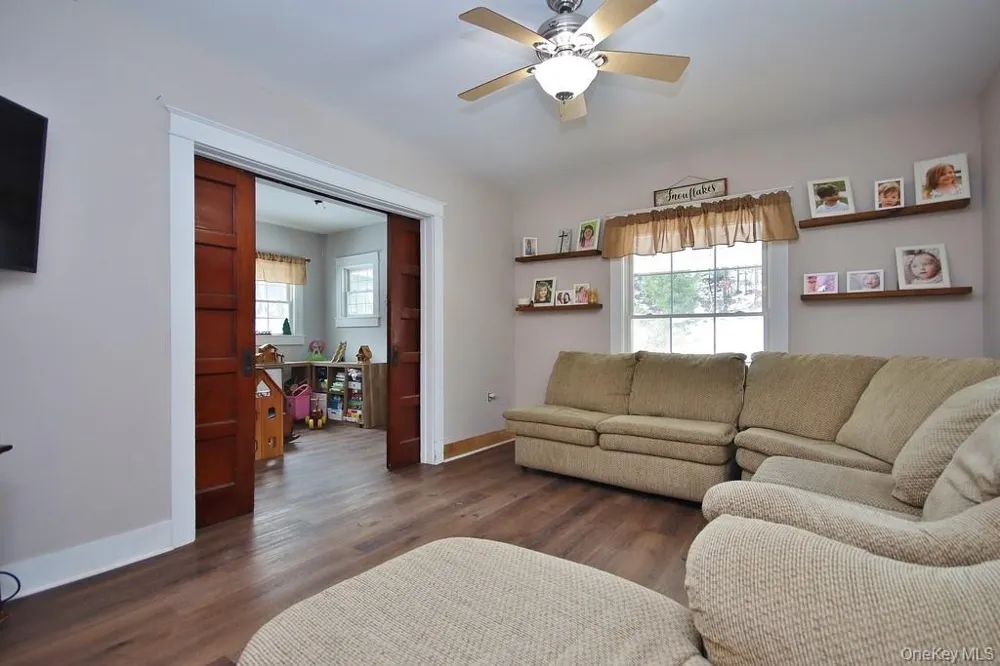 53 Yorktown Road Roscoe, NY 12776