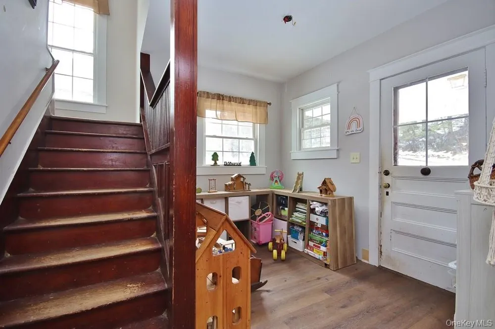 53 Yorktown Road Roscoe, NY 12776