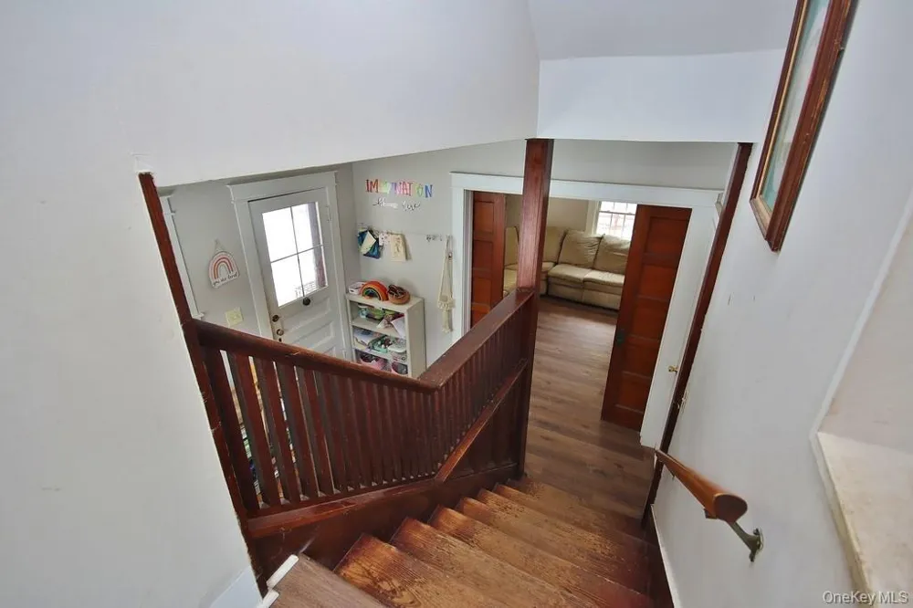 53 Yorktown Road Roscoe, NY 12776