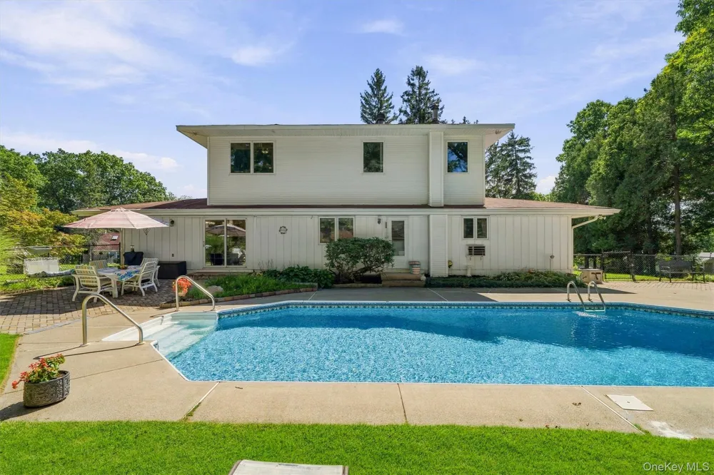 27 Margaret Road Monroe, NY 10950
