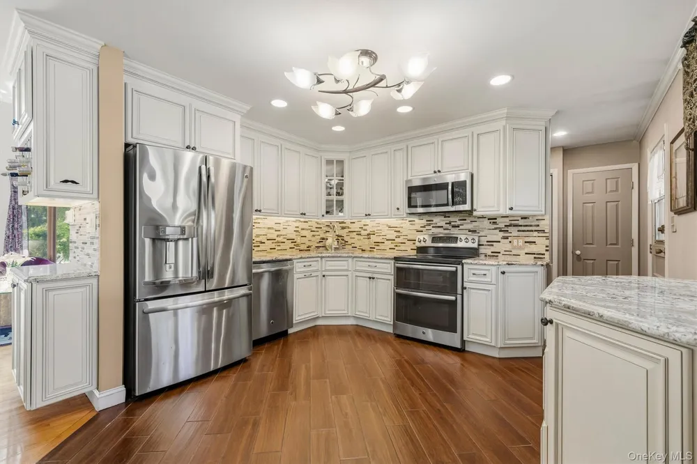 27 Margaret Road Monroe, NY 10950