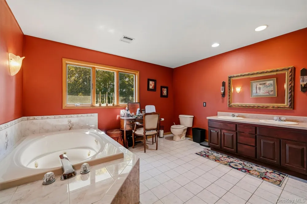 27 Margaret Road Monroe, NY 10950