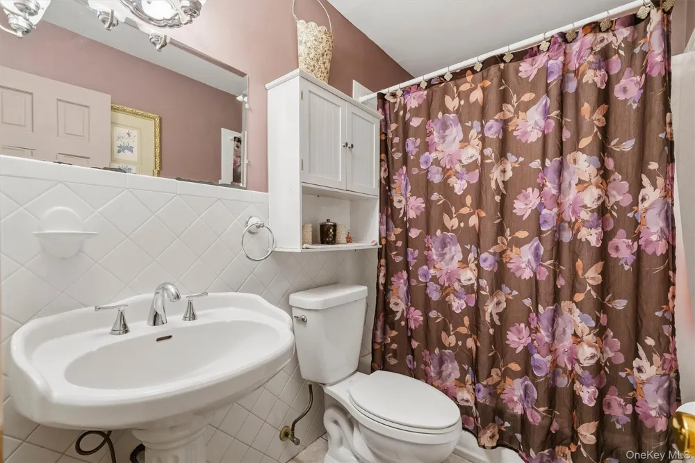 27 Margaret Road Monroe, NY 10950