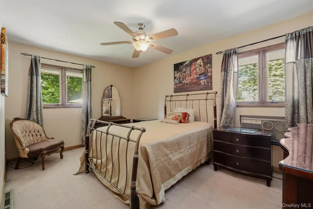 27 Margaret Road Monroe, NY 10950