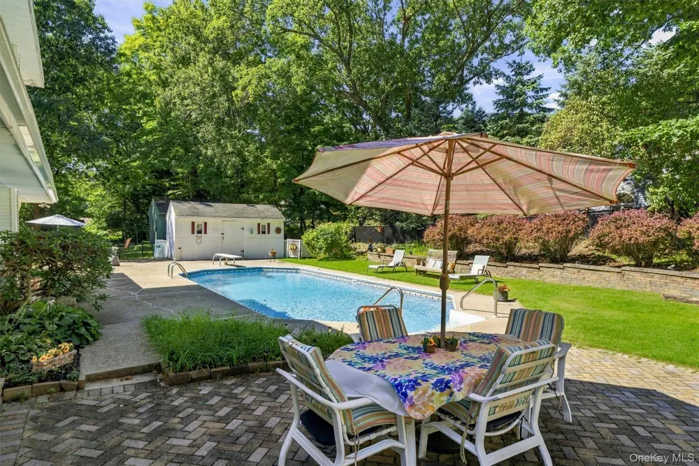27 Margaret Road Monroe, NY 10950