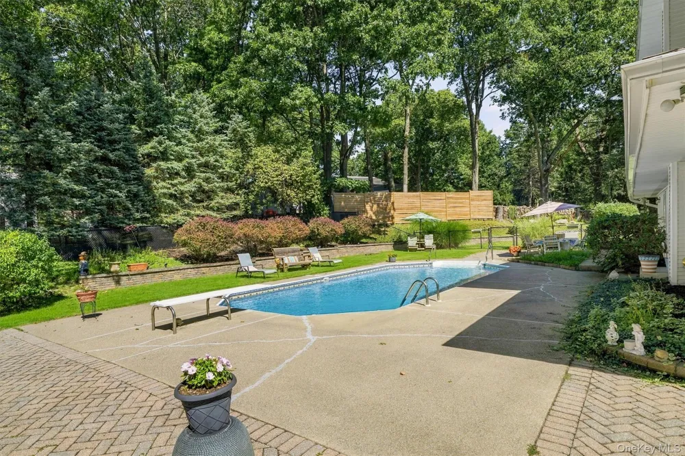 27 Margaret Road Monroe, NY 10950