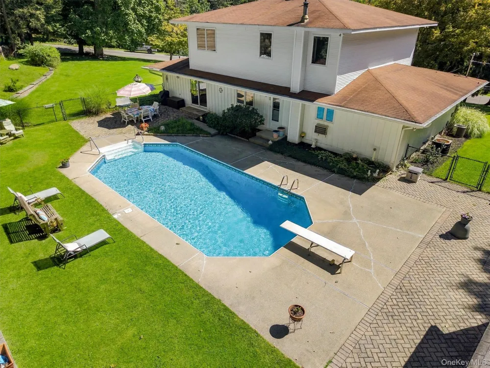 27 Margaret Road Monroe, NY 10950