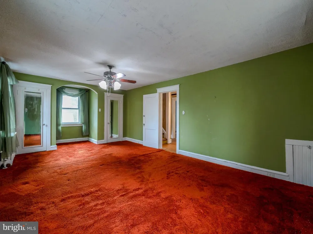 705 EDMONDS AVENUE Drexel Hill, PA 19026