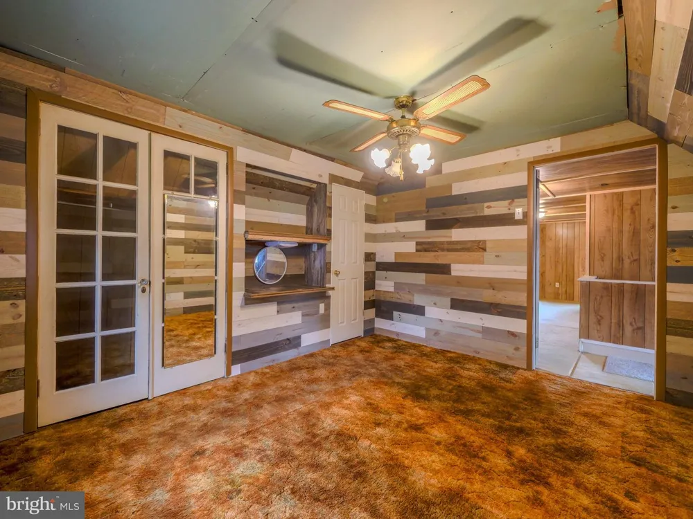 705 EDMONDS AVENUE Drexel Hill, PA 19026