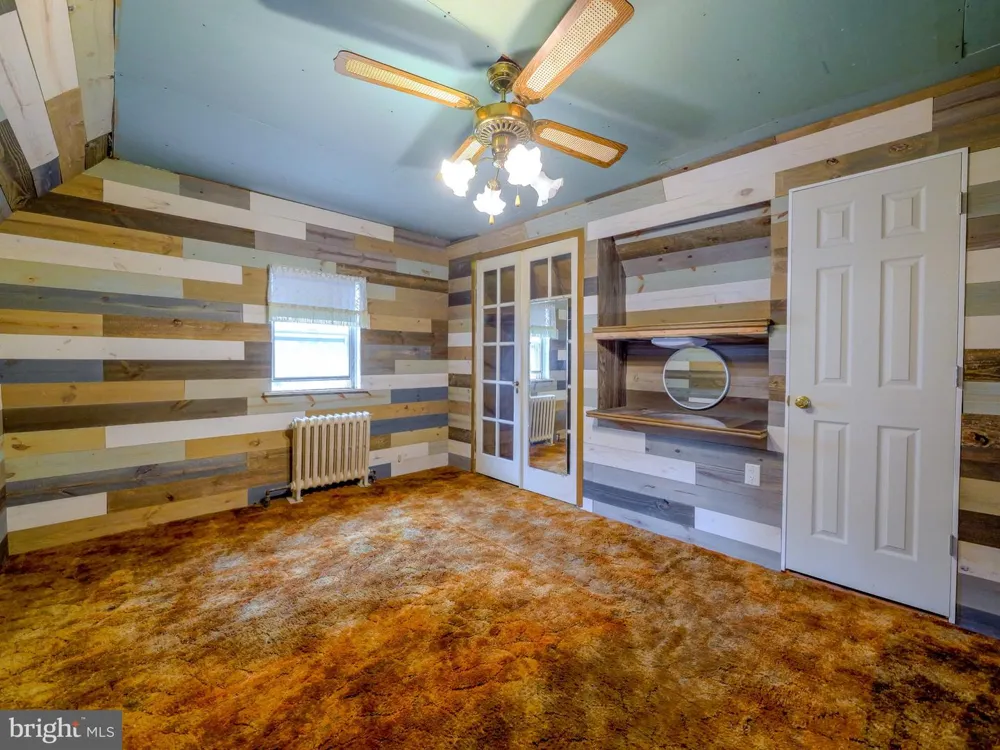 705 EDMONDS AVENUE Drexel Hill, PA 19026
