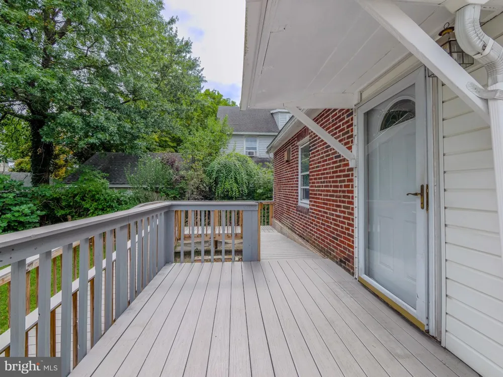 705 EDMONDS AVENUE Drexel Hill, PA 19026