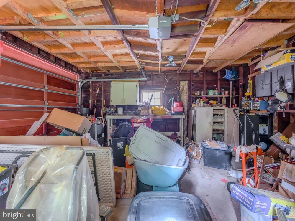 705 EDMONDS AVENUE Drexel Hill, PA 19026