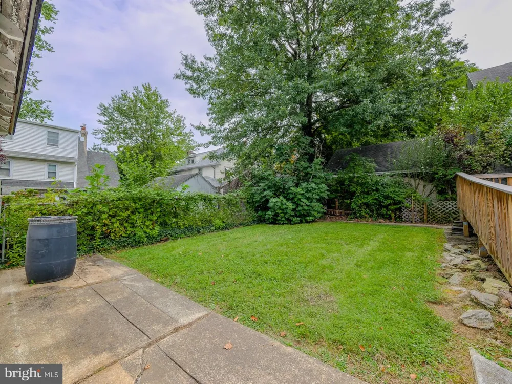 705 EDMONDS AVENUE Drexel Hill, PA 19026