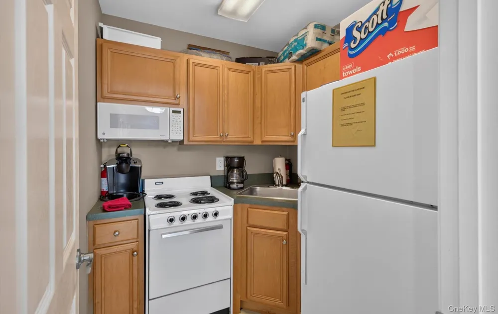 5 Monitor Road Smithtown, NY 11787