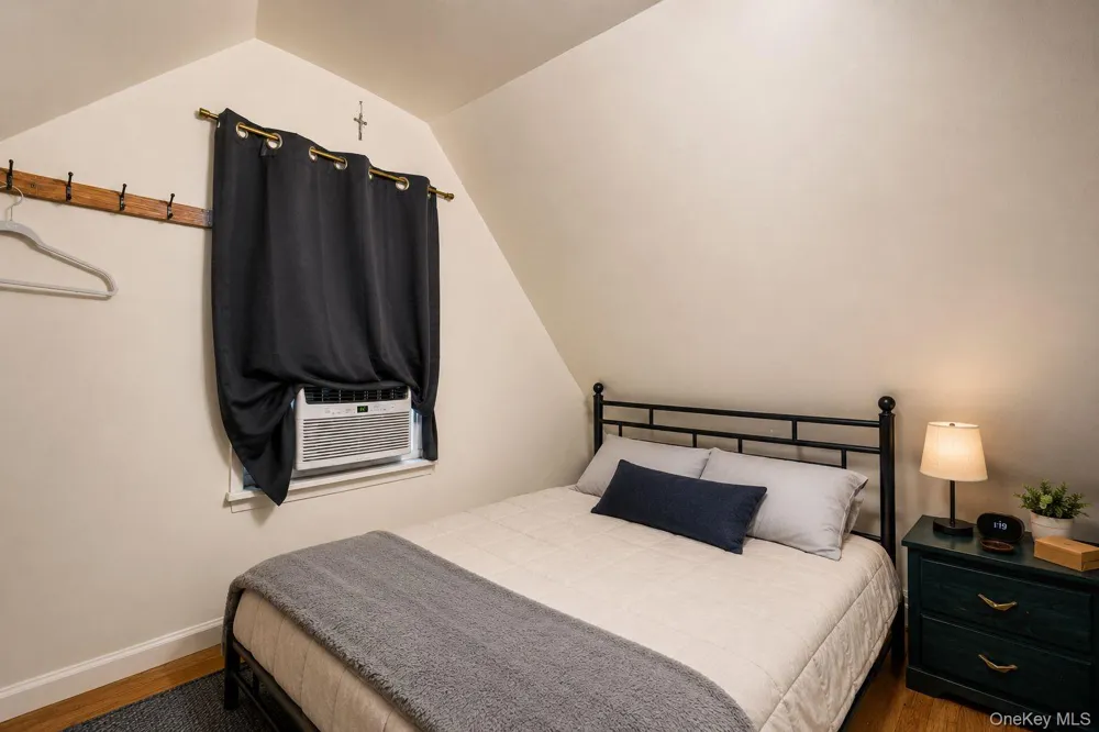 9121 110th Street Richmond Hill, NY 11418