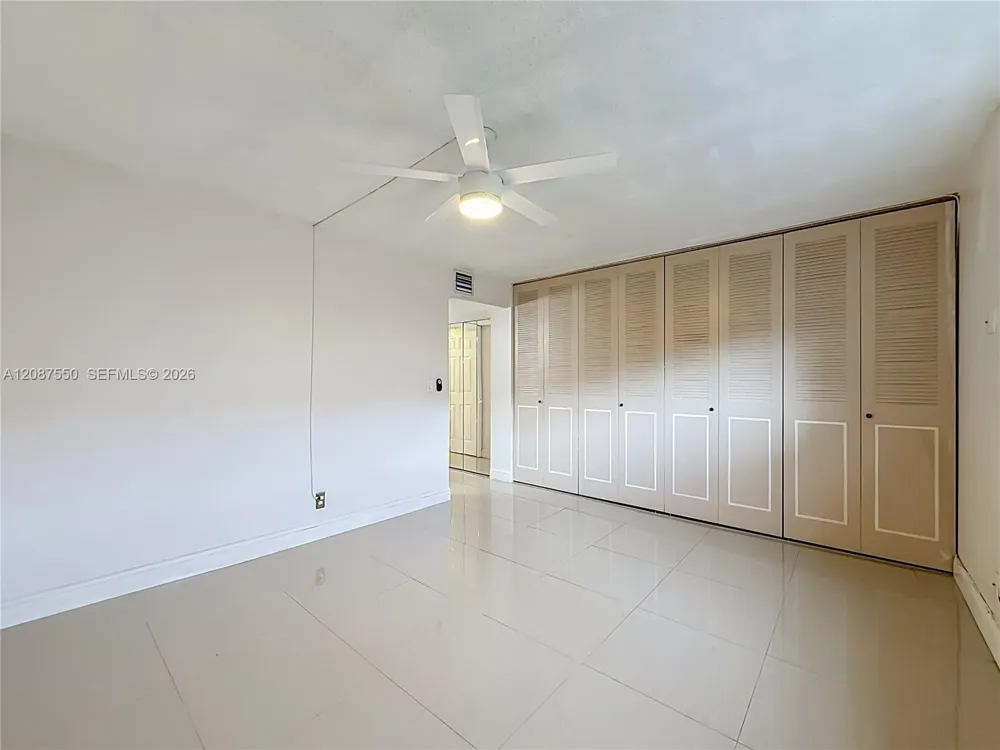 1600 Tallwood Ave #204 Hollywood, FL 33021