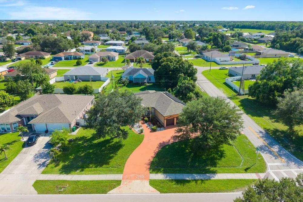 2901 SW Pierson Road Port St. Lucie, FL 34953