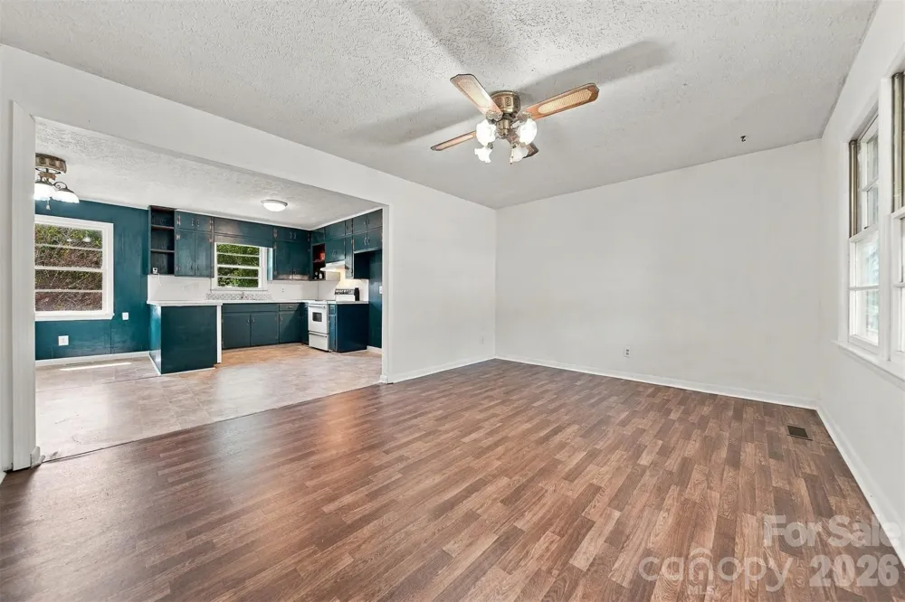 3490 Greentree Acres Road Valdese, NC 28690