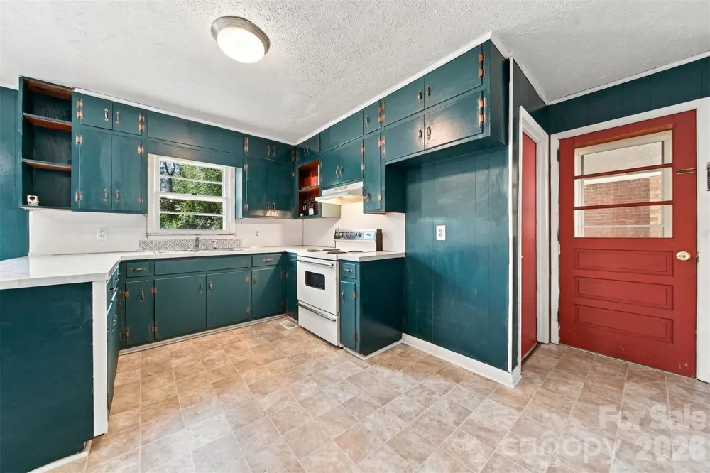 3490 Greentree Acres Road Valdese, NC 28690