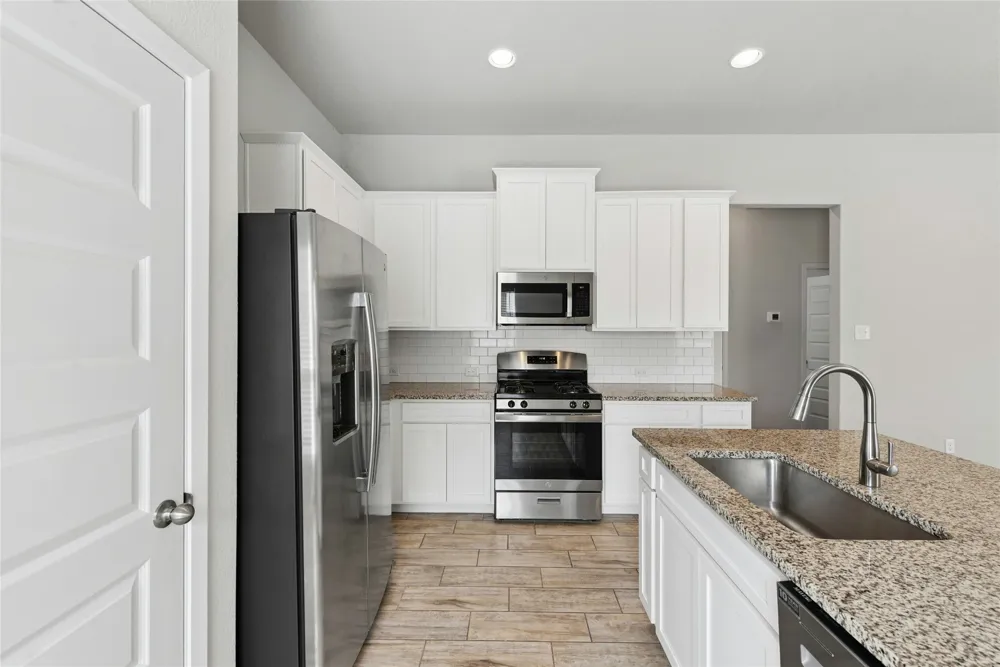 120 Lyndon Drive San Marcos, TX 78666