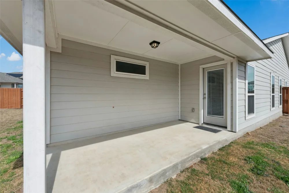 120 Lyndon Drive San Marcos, TX 78666