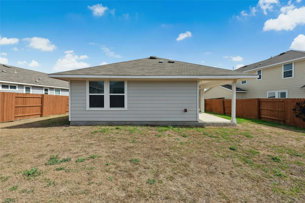 120 Lyndon Drive San Marcos, TX 78666
