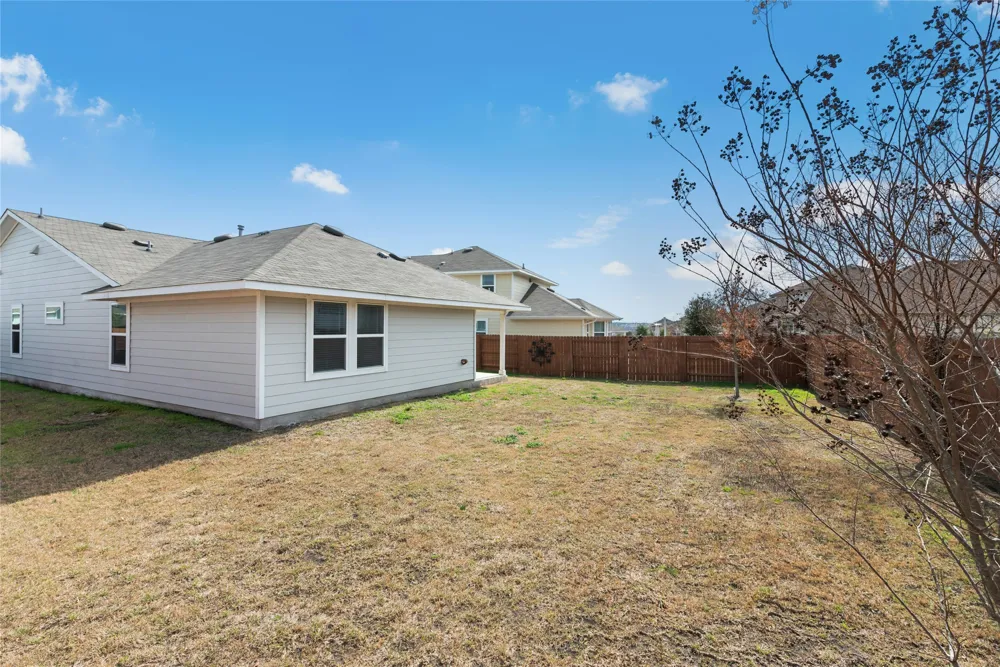 120 Lyndon Drive San Marcos, TX 78666
