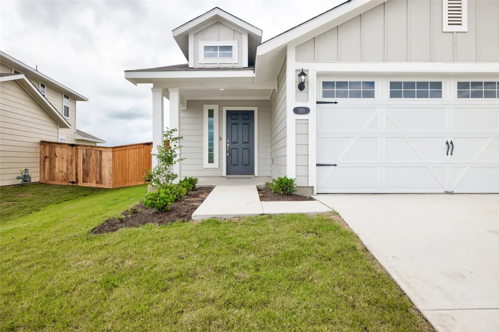 120 Lyndon Drive San Marcos, TX 78666