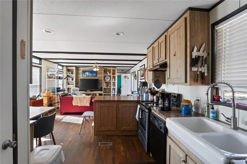 2592 Comanche Drive Walsenburg, CO 81089