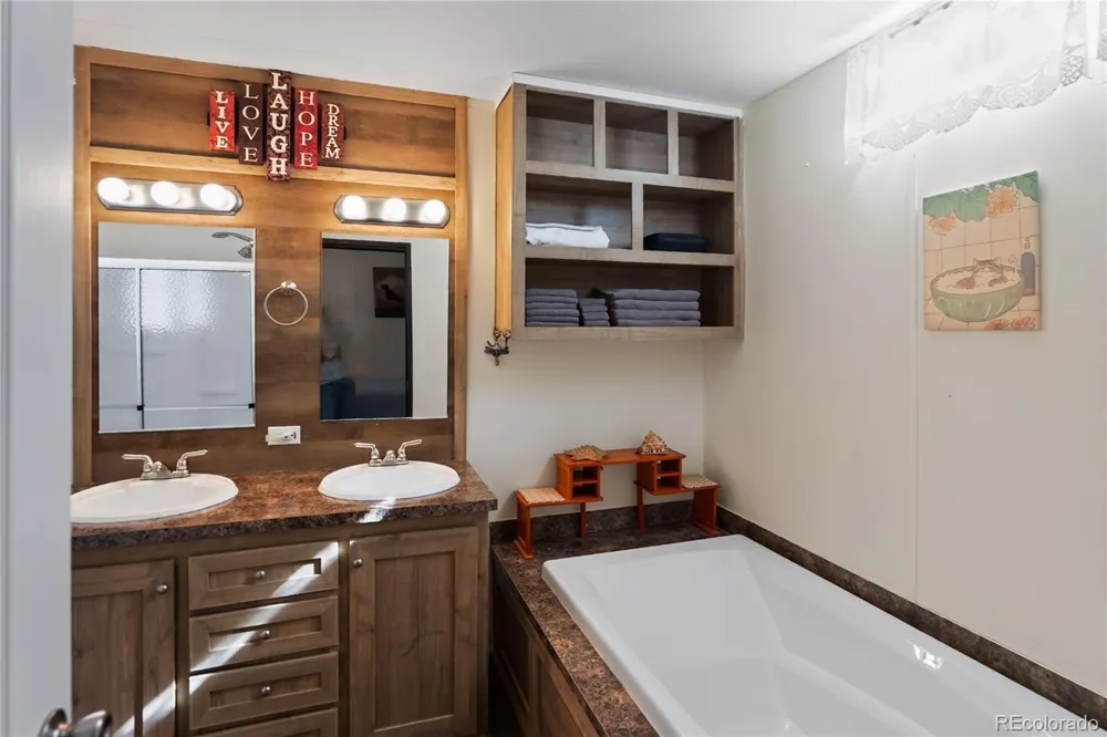 2592 Comanche Drive Walsenburg, CO 81089