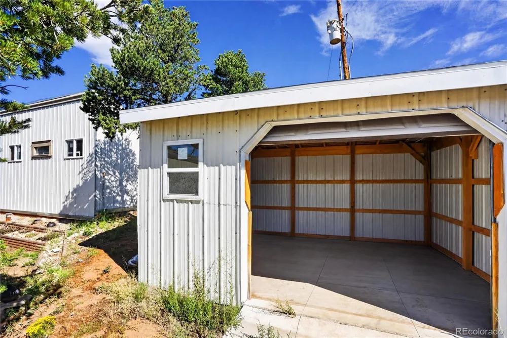 2592 Comanche Drive Walsenburg, CO 81089