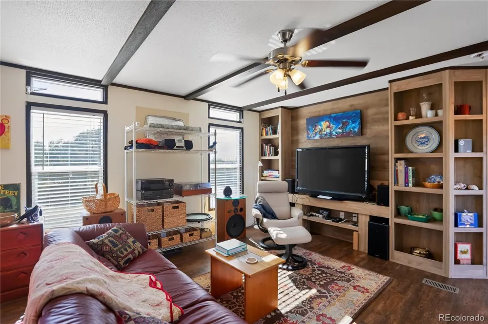 2592 Comanche Drive Walsenburg, CO 81089