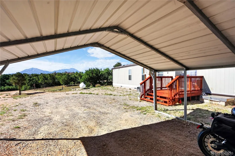 2592 Comanche Drive Walsenburg, CO 81089