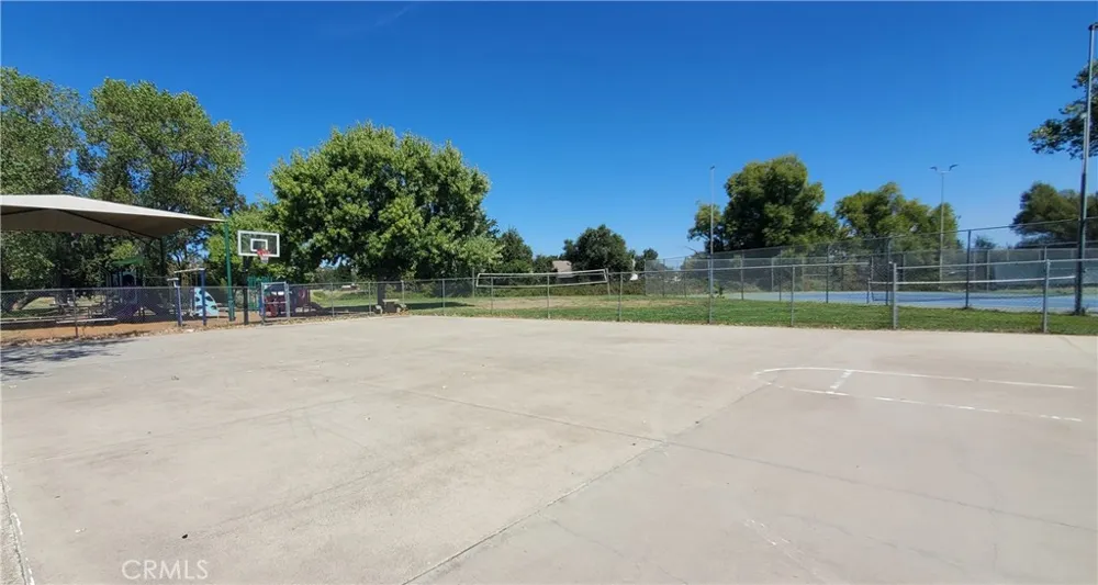 21857 Preston Cottonwood, CA 96022