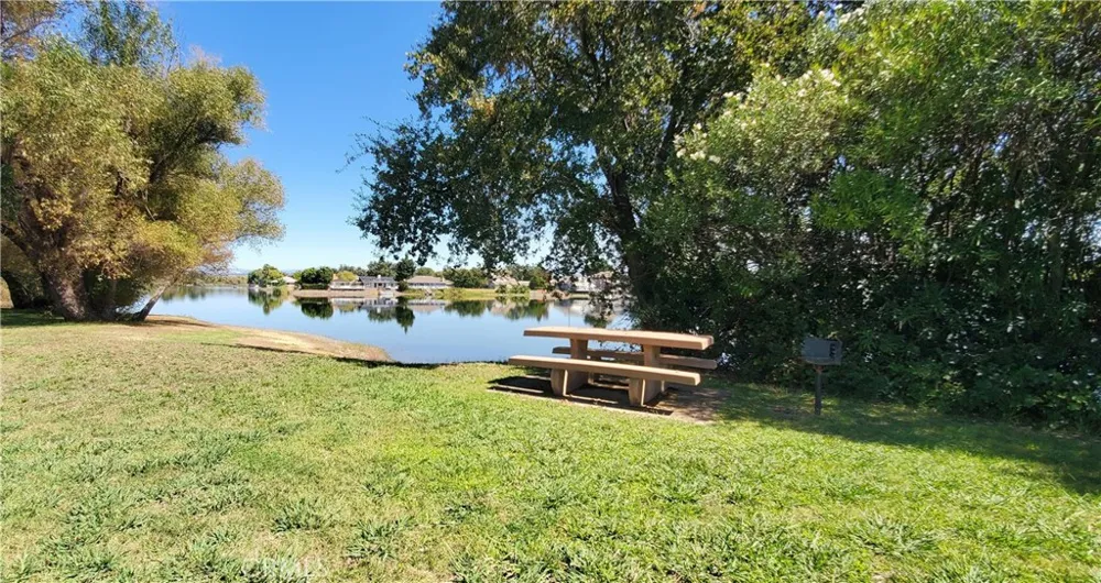 21857 Preston Cottonwood, CA 96022