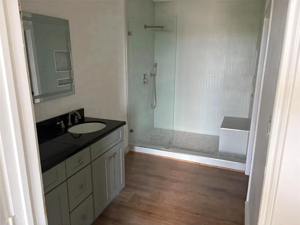 3311 Yupon Street #601 Houston, TX 77006