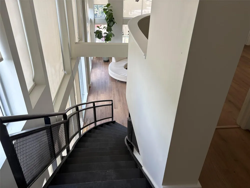 3311 Yupon Street #601 Houston, TX 77006