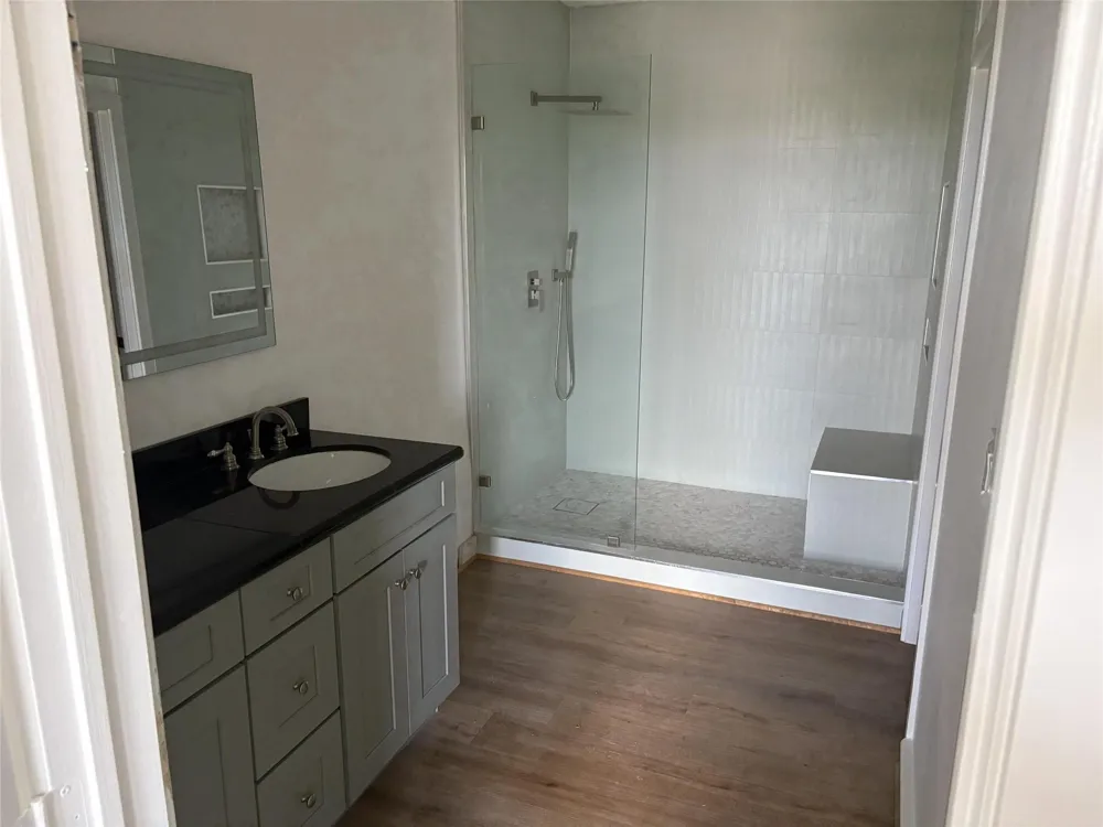 3311 Yupon Street #601 Houston, TX 77006