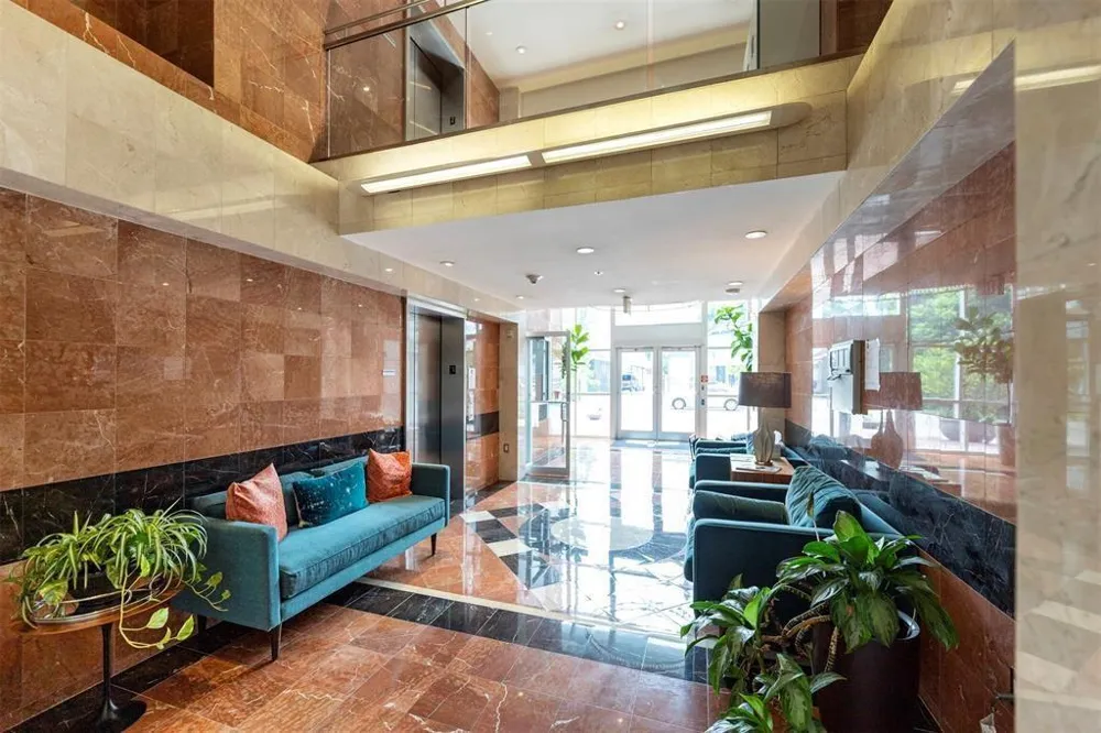 3311 Yupon Street #601 Houston, TX 77006