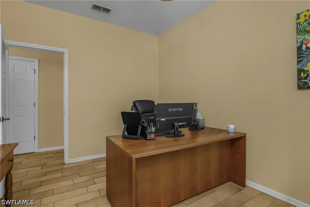 Fox Hollow Circle Fort Myers, FL 33912