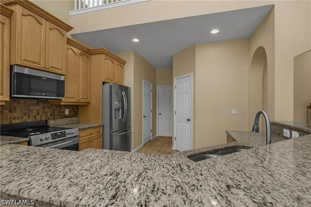 Fox Hollow Circle Fort Myers, FL 33912