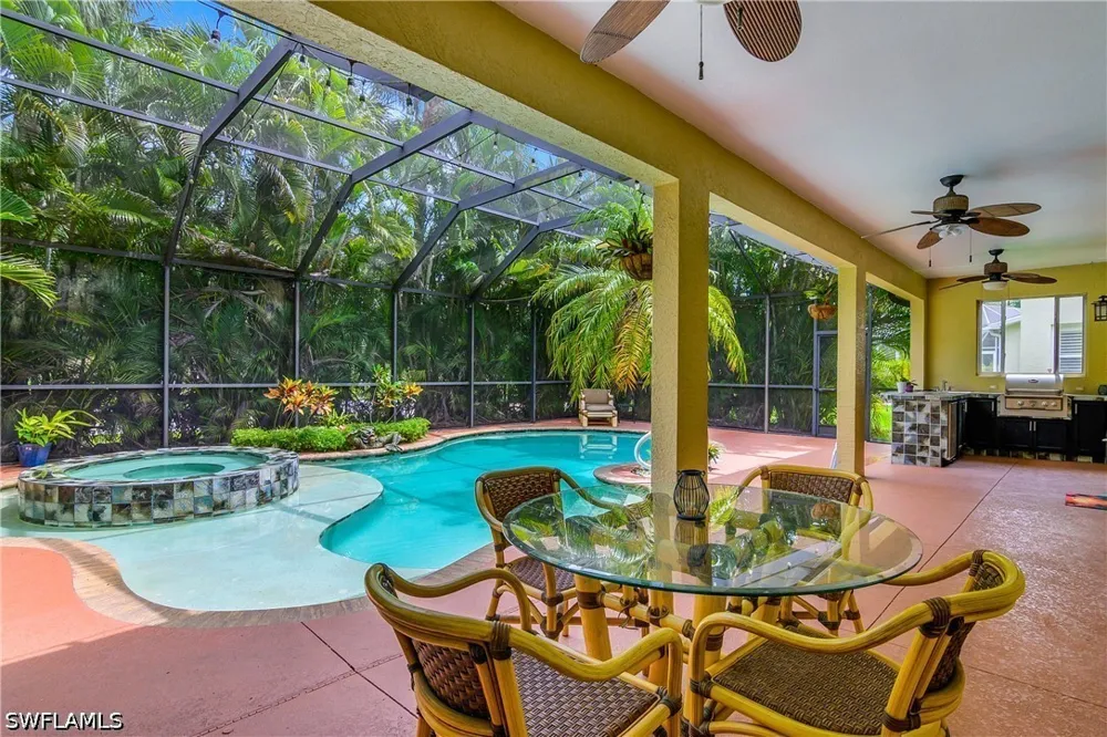 Fox Hollow Circle Fort Myers, FL 33912