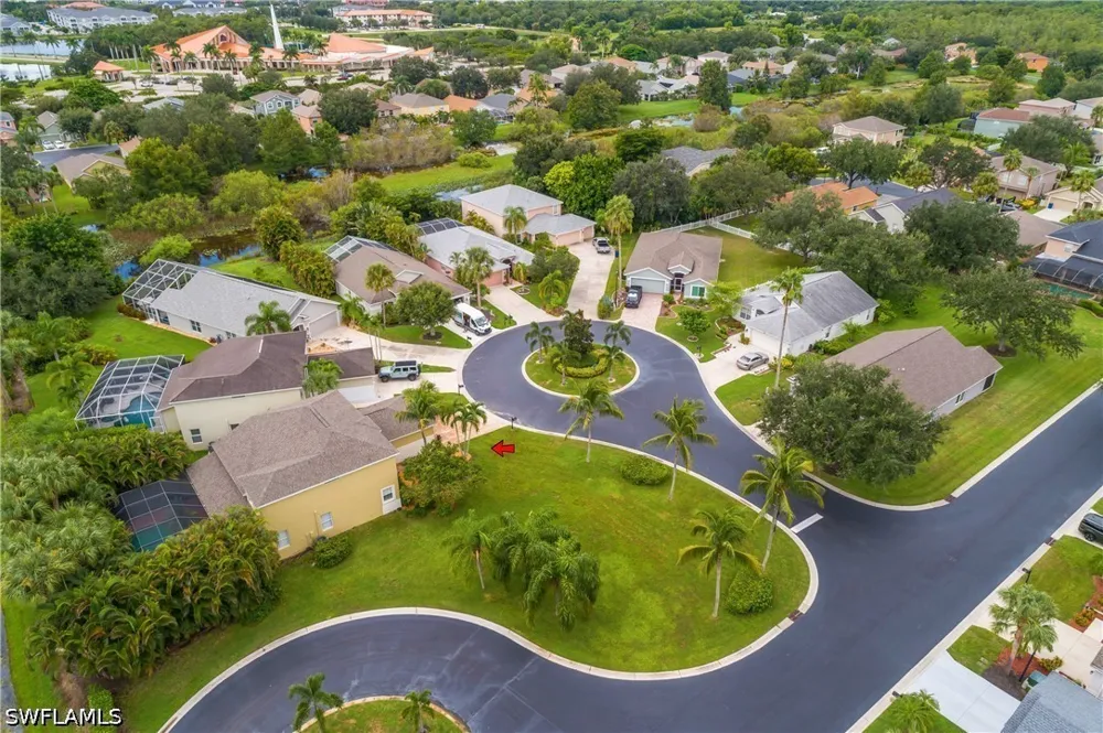 Fox Hollow Circle Fort Myers, FL 33912