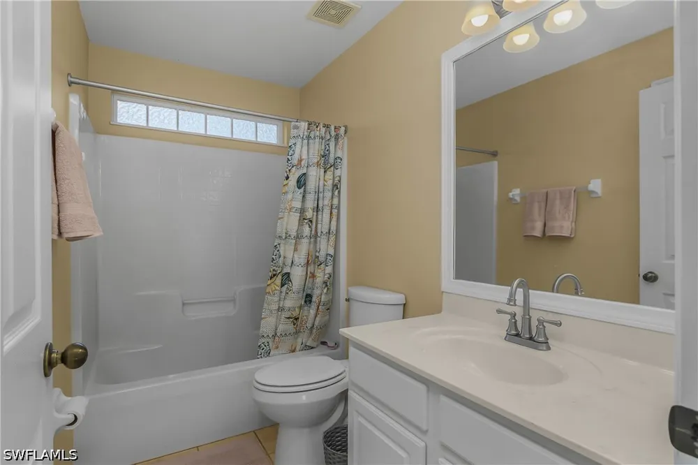 Fox Hollow Circle Fort Myers, FL 33912