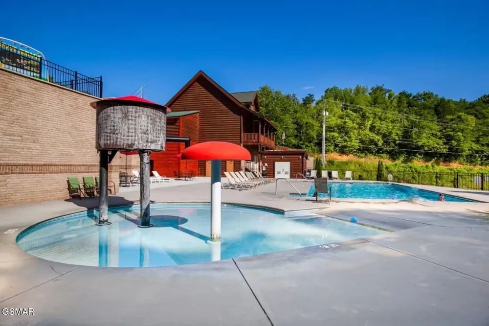 1091 Towering Oaks Drive Sevierville, TN 37876