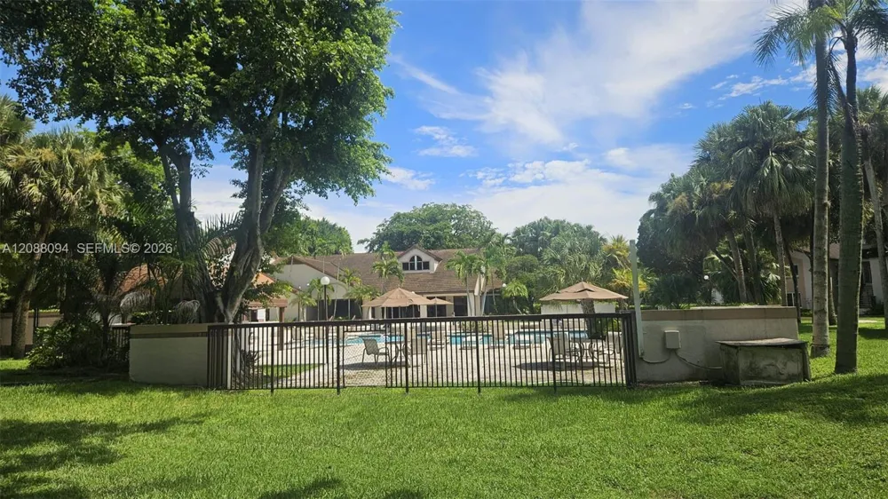 13918 SW 91st Ter #13918 Miami, FL 33186